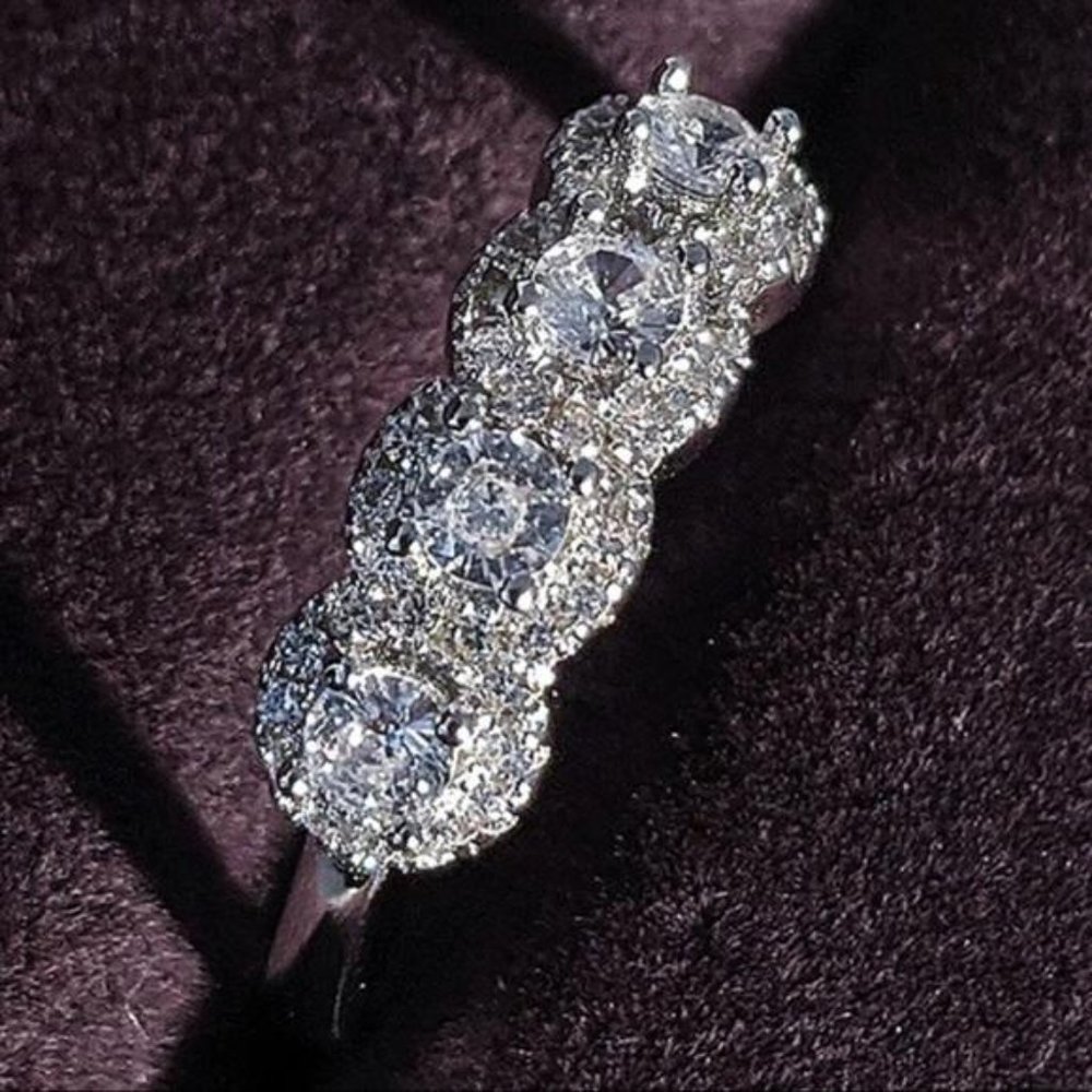 925 STERLING SILVER DIAMOND ETERNITY BAND RING, CUTE RING, SHINY RING. - Picture 4 of 8